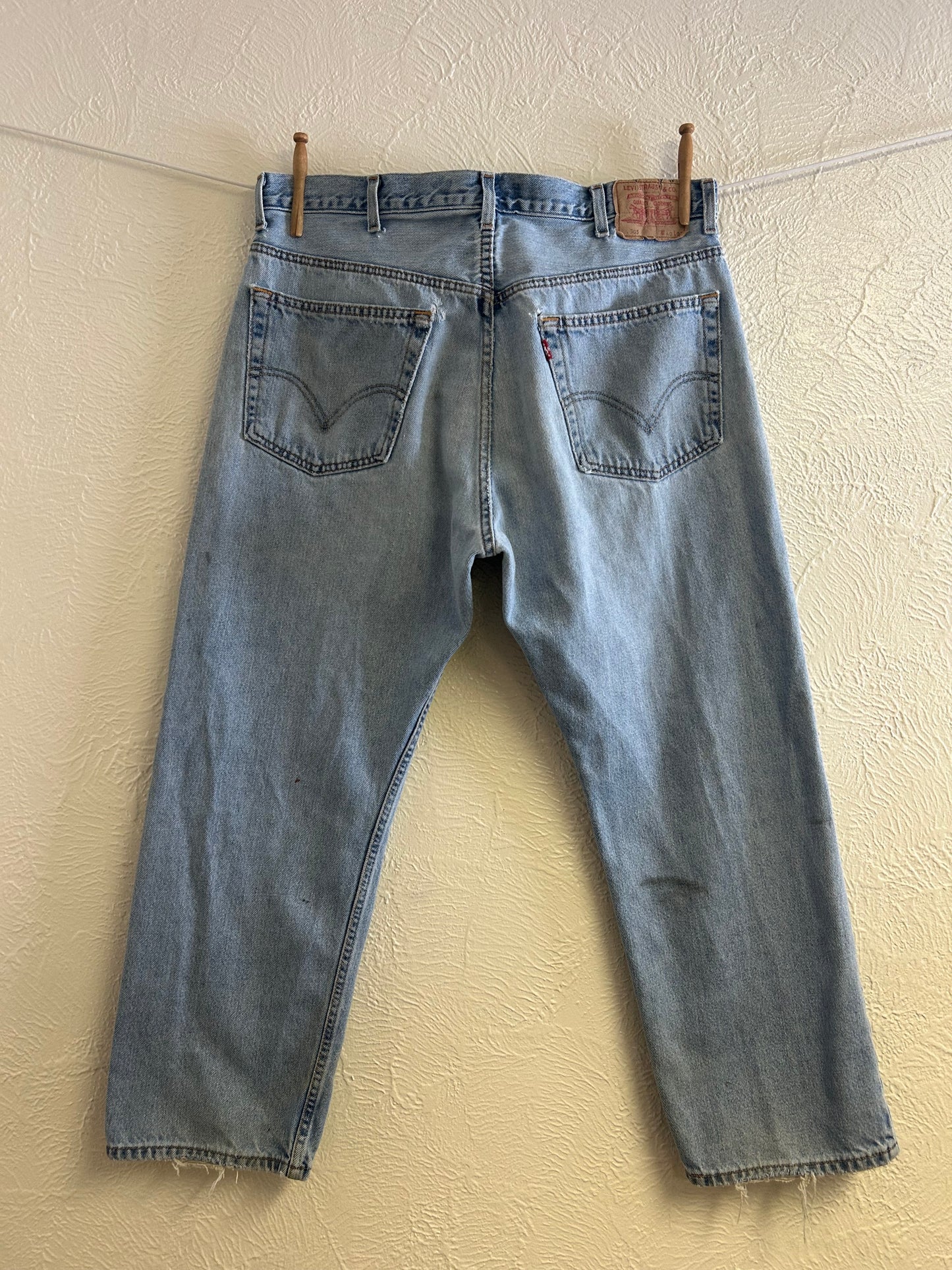 Levis