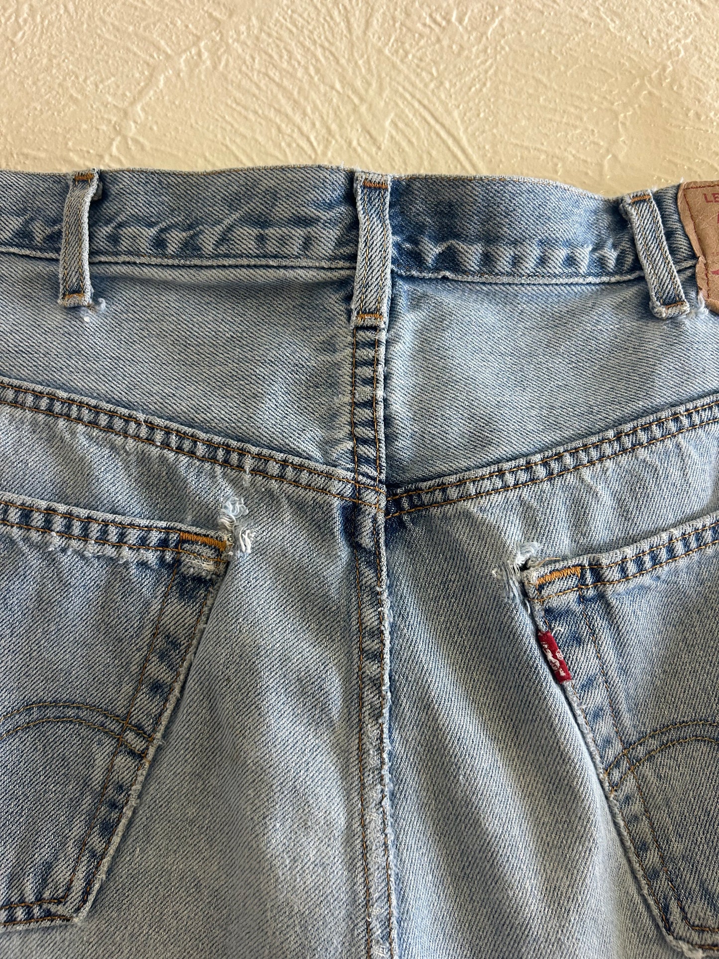 Levis