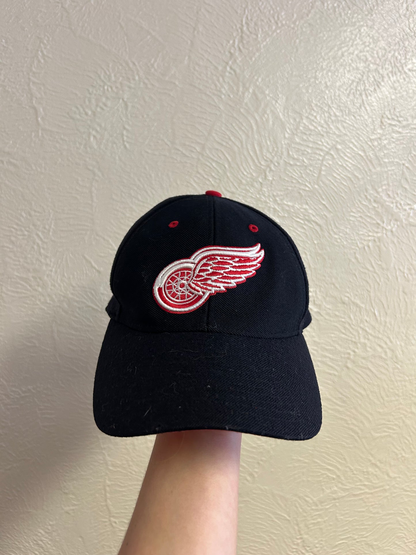 Red Wings Hat