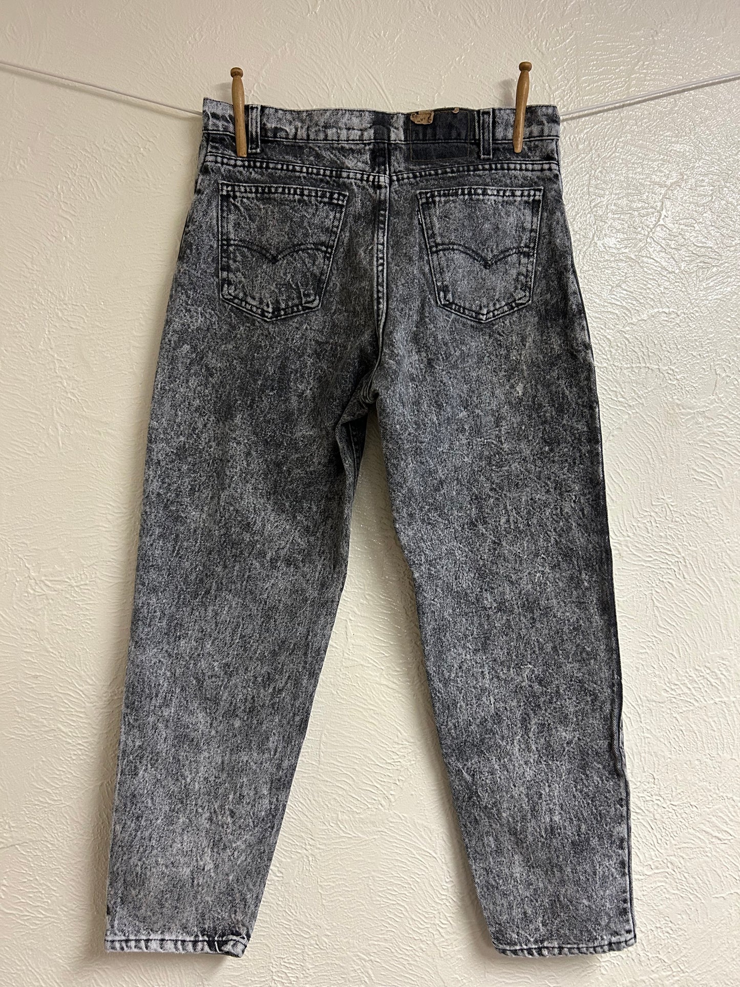 Acid Wash Levi’s