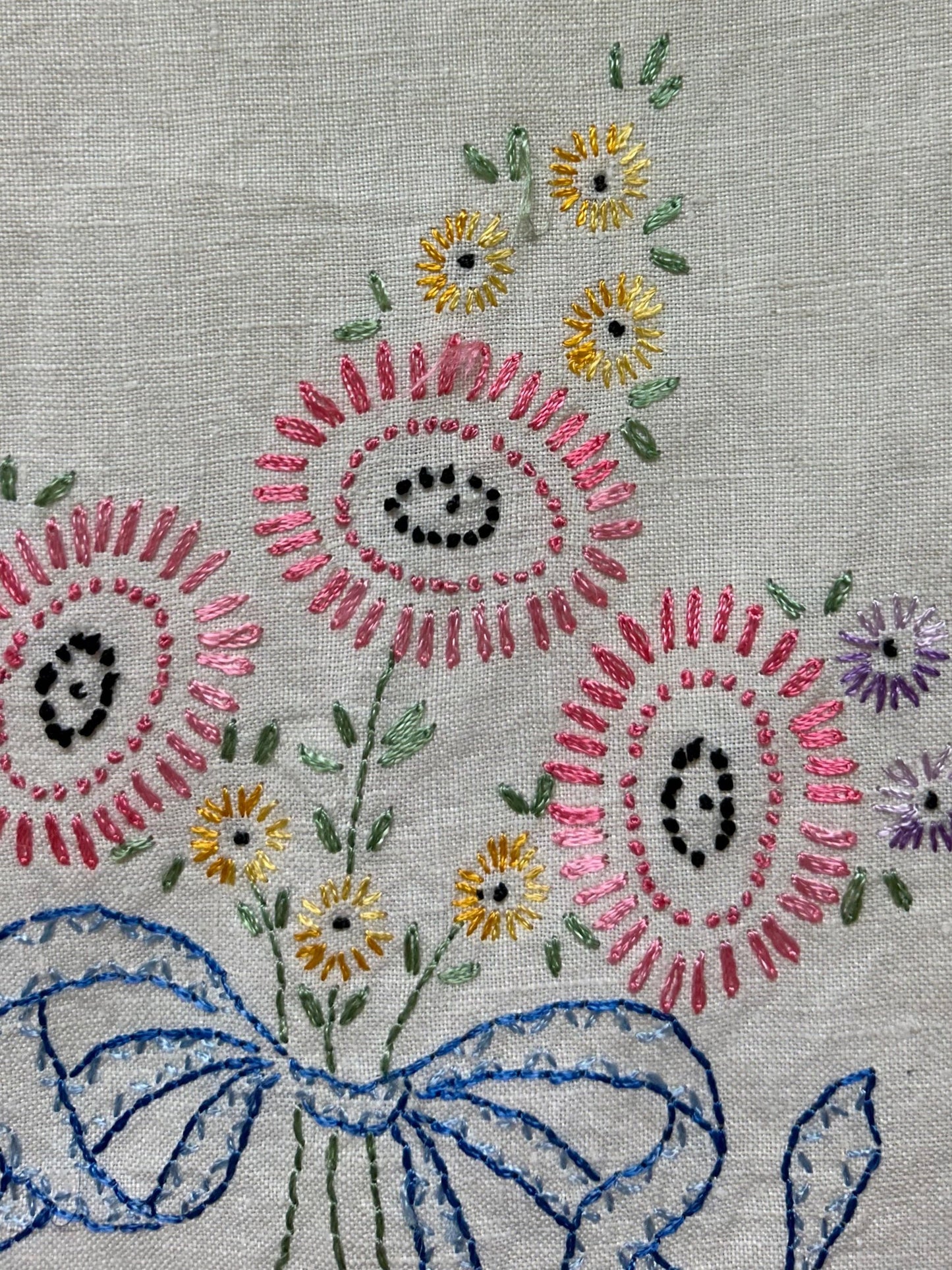 Embroidered Dresser Scarf