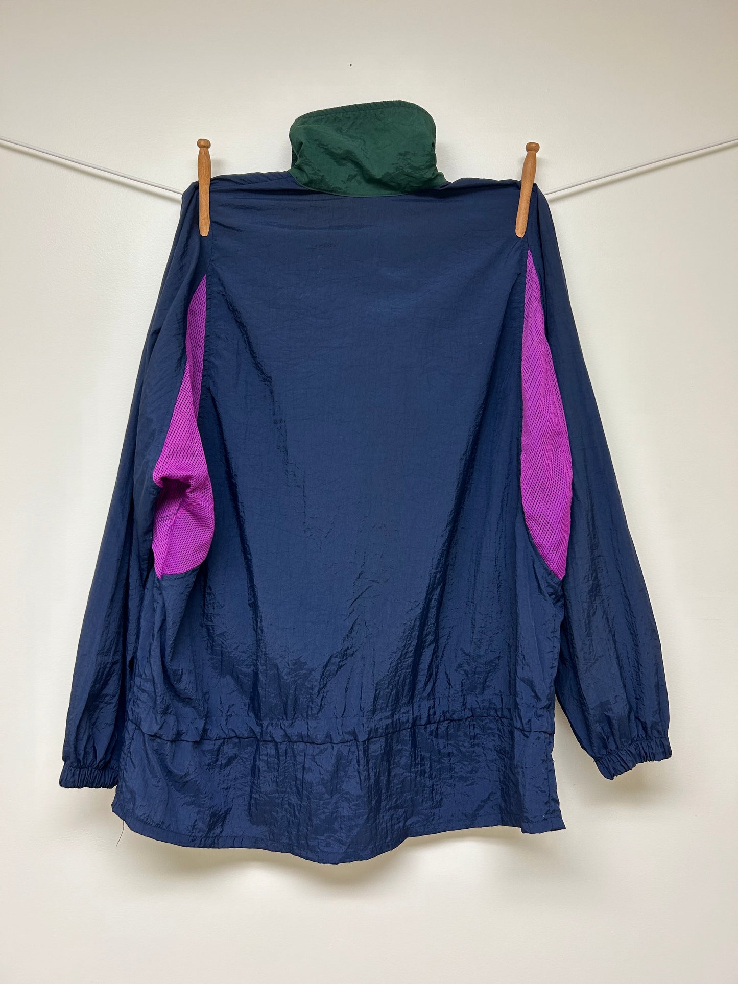 Pull-Over Windbreaker