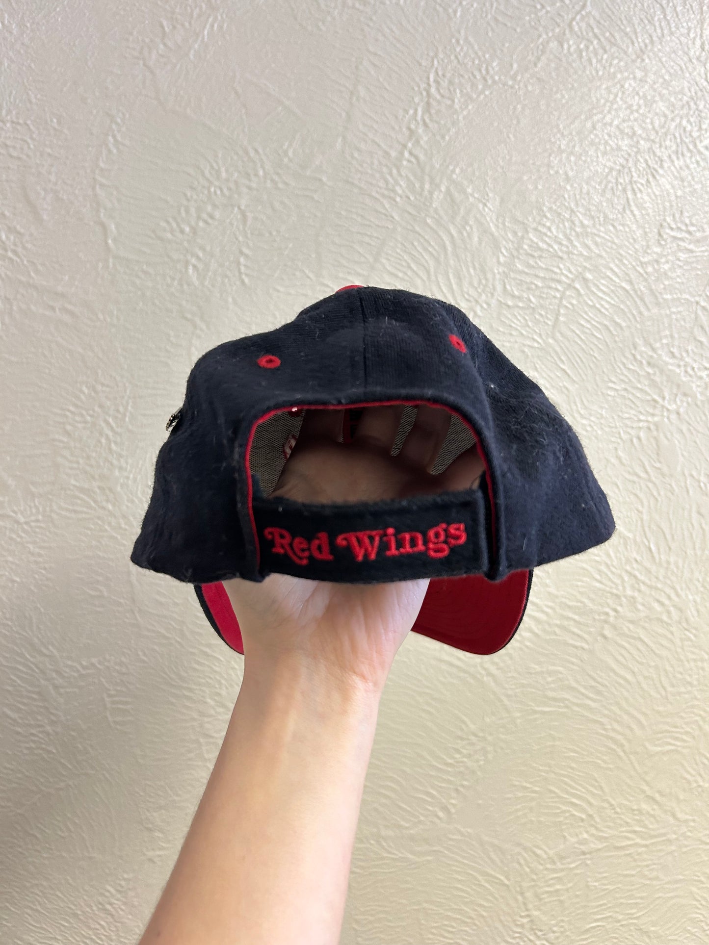 Red Wings Hat