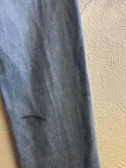 Levis